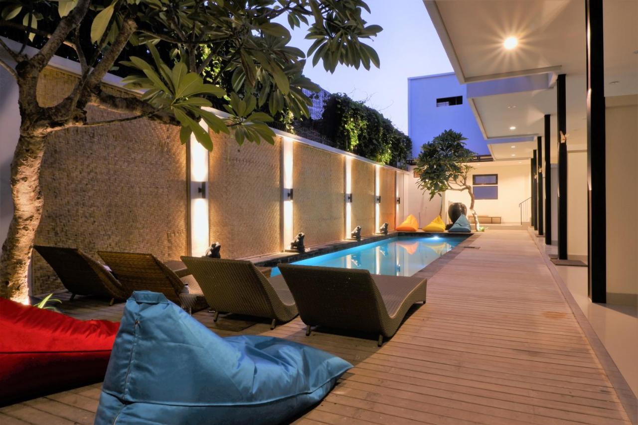 Hotel And Villa B52 Gili Air Exterior photo